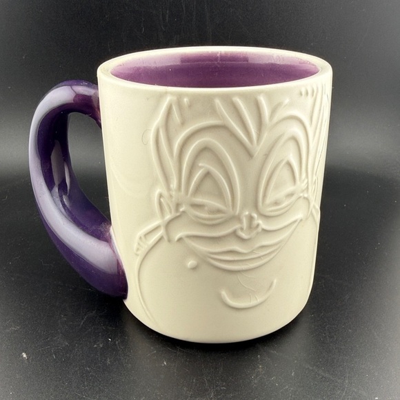 Disney Other - Disney Ursula Hallmark Mug